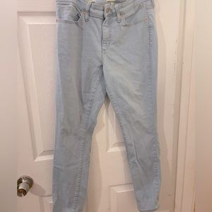 Universal Threads Jeans
